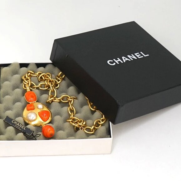 CHANEL Pearl Orange Gripoix Stone Teardrop Necklace 35" Gold Tone 93P Auth w/Box - Picture 9 of 9